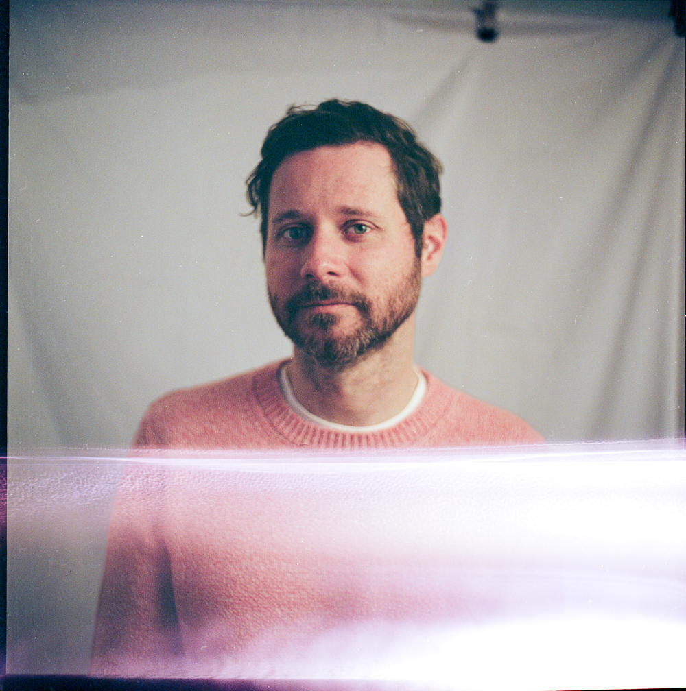 Dan Mangan Pink Sweater Credit Jonah Atkins 1000px